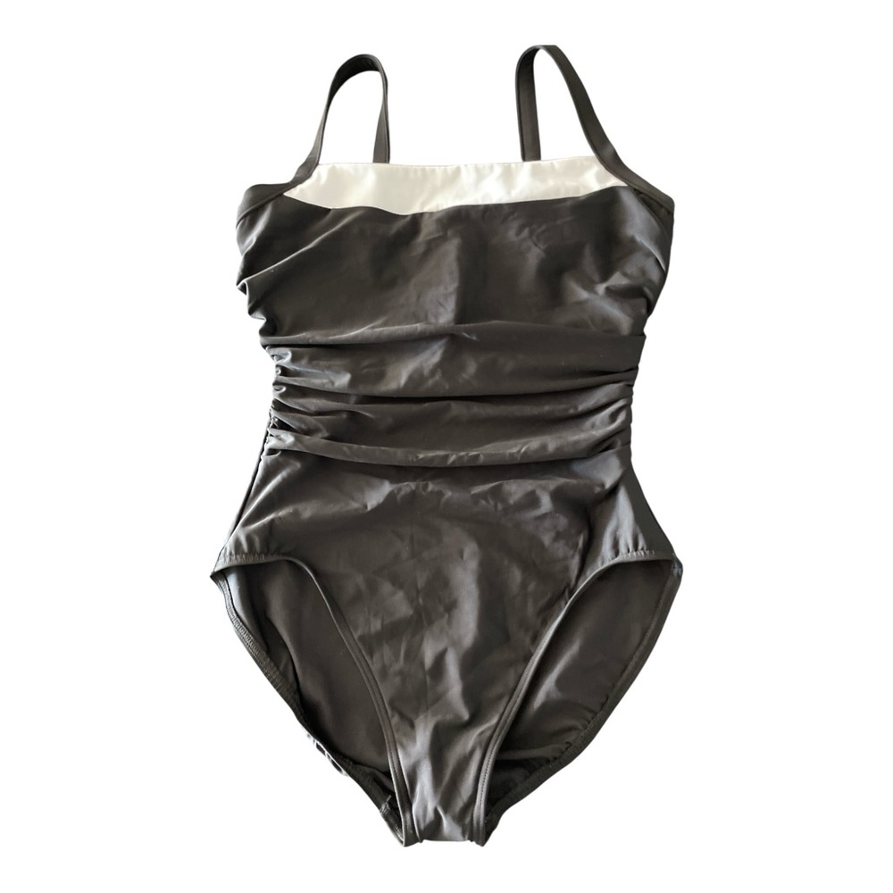 MIRACLESUIT DD-Cup Kara One Piece in Colorblock size 14DD black/white NWT cruise - Picture 2 of 14